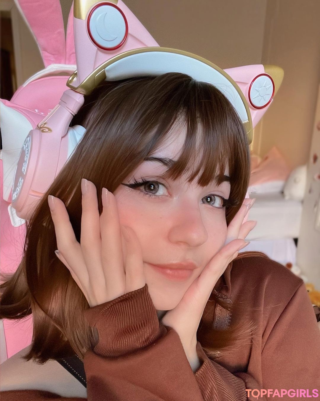 Sugashi model beautiful image