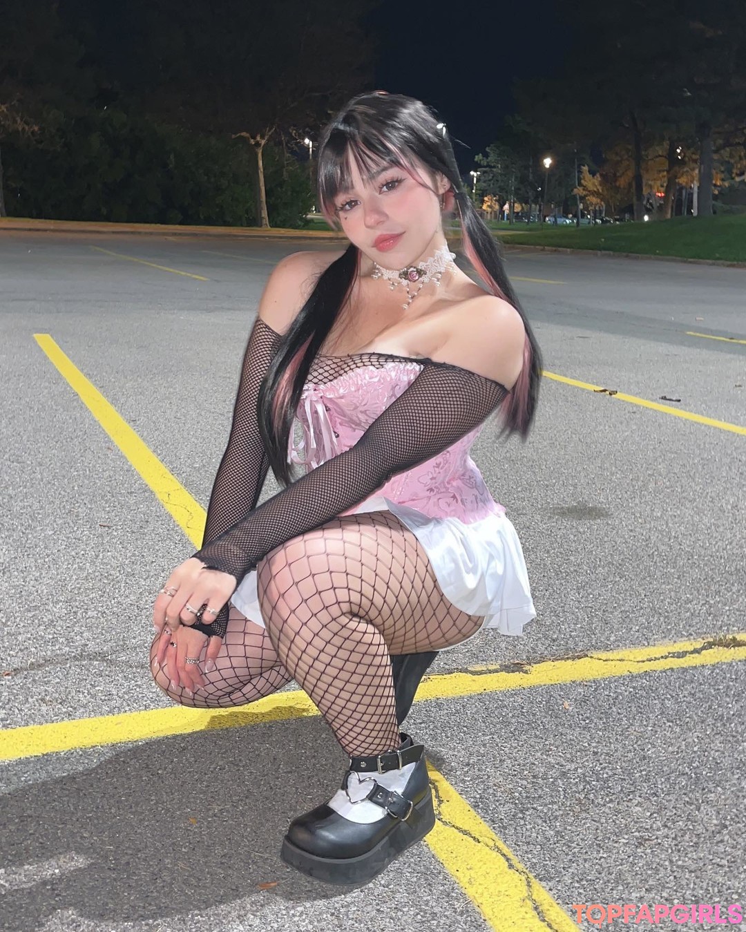 Sugashi  nice actress galleries