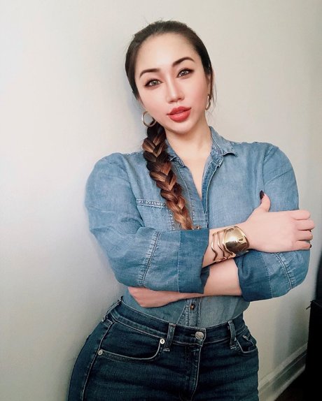 asian lesbians onlyfans sexy pic