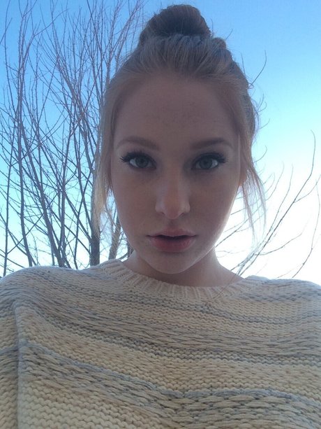 Madeline Ford hd pornstar archive