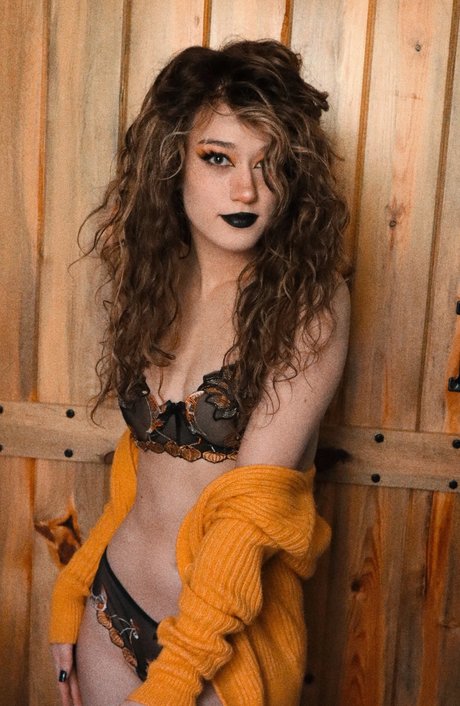 Queentofu actress archive