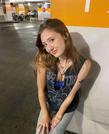 Jordan Burton pornstar hd pic