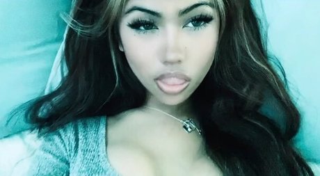 Alyanna Joelle star nude gallery
