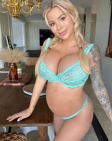 Jessica Weaver Cakes nudes pornstar galleries
