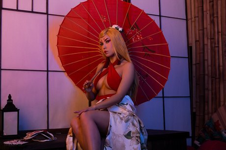 Natasha Roik pretty pornstar photos
