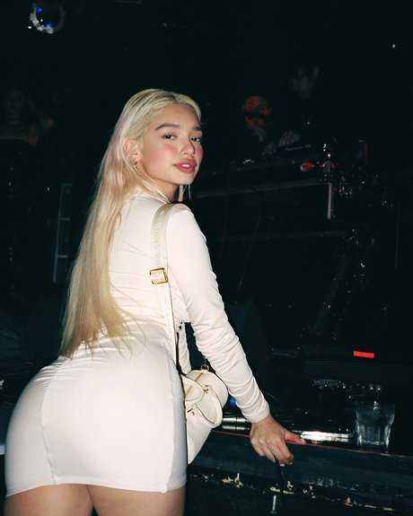 Sab Zada high quality pornstar pics