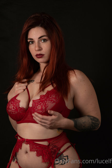 Lucelf pornstar perfect picture