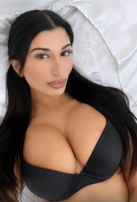 Melissa Stefoulis sexy pornstar archive