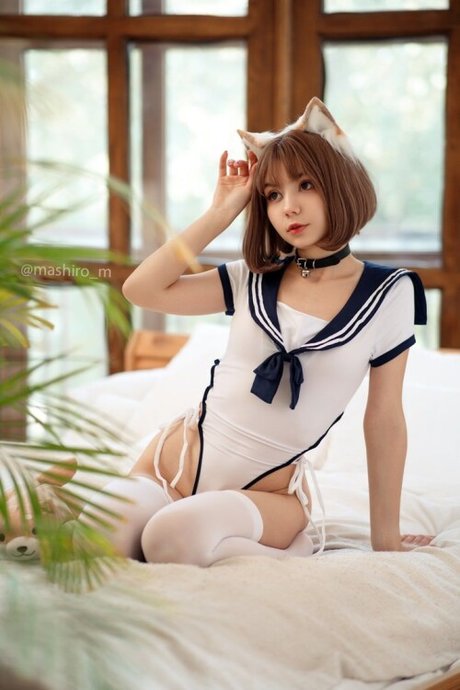 Mashiro model nudes picture