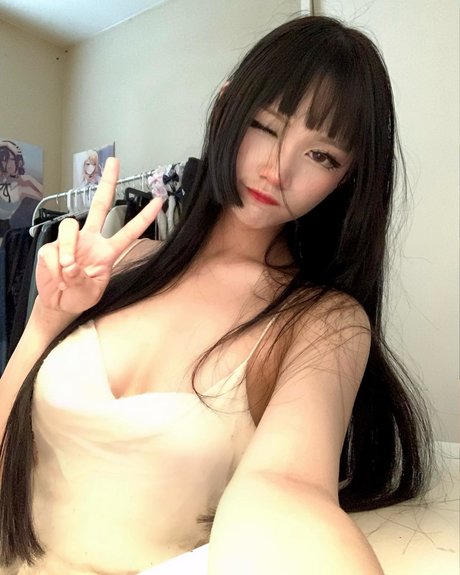 Jilan naked star gallery