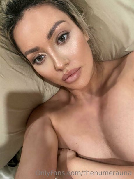 Una pornstar hd photo