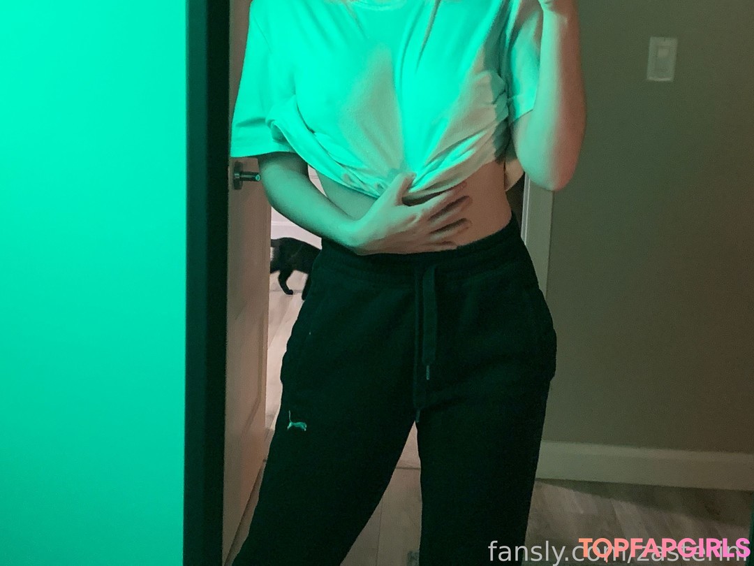 Zasterini Zastela star erotic photo