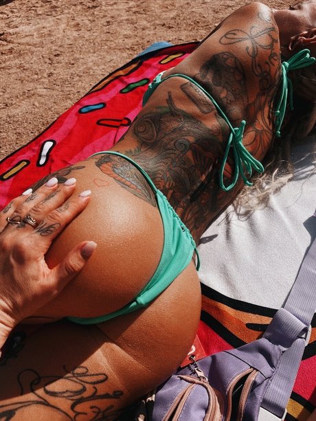 Bantikboy  pornographic star picture