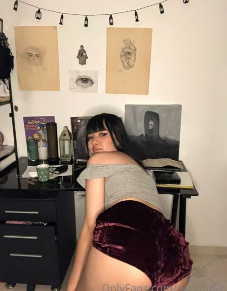 naomieve sex actress gallery
