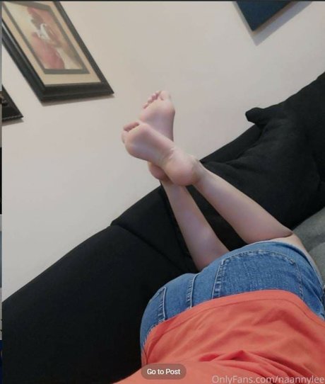 Naannylee nude pornstar archive