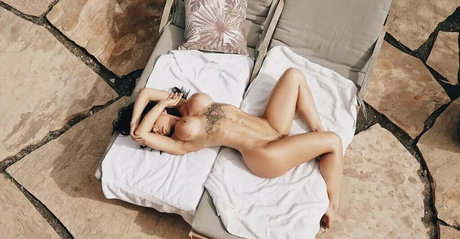 Rebel Lilly model naked pictures