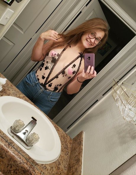 Queen Amber high quality pornstar photo