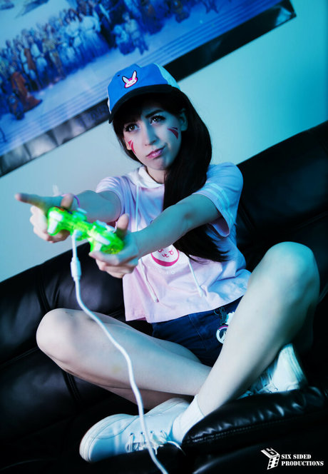Michi Midnight pornstar top picture