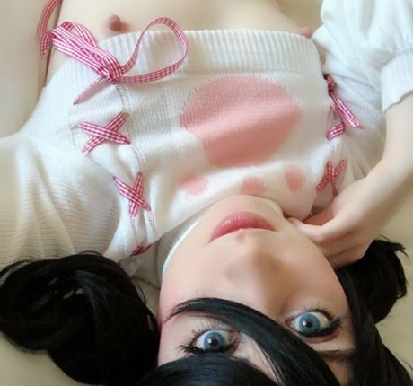 Michi Midnight star naked photo