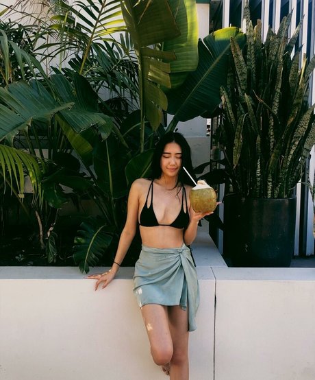 Briddyli star sexy pic
