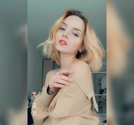 sucking tits onlyfans hot naked pictures