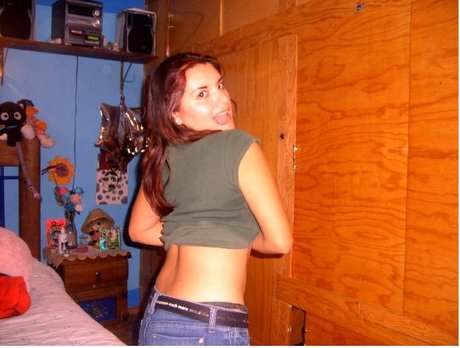 Tania Ivette star top galleries