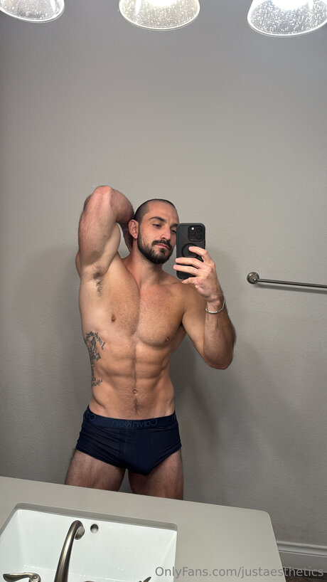 Justaesthetics hot model pic