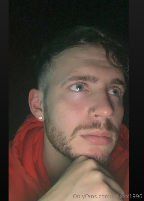 Felixxx1996 top profile image