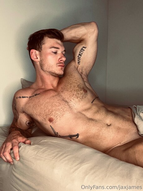 Jaxjames nice model pic