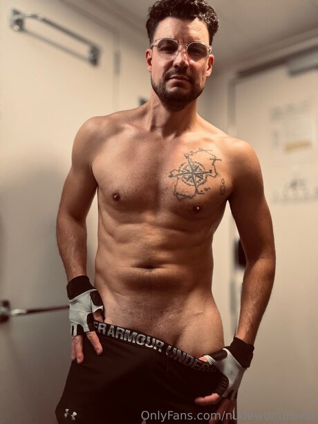 Nudeworldrover model pornographic archive