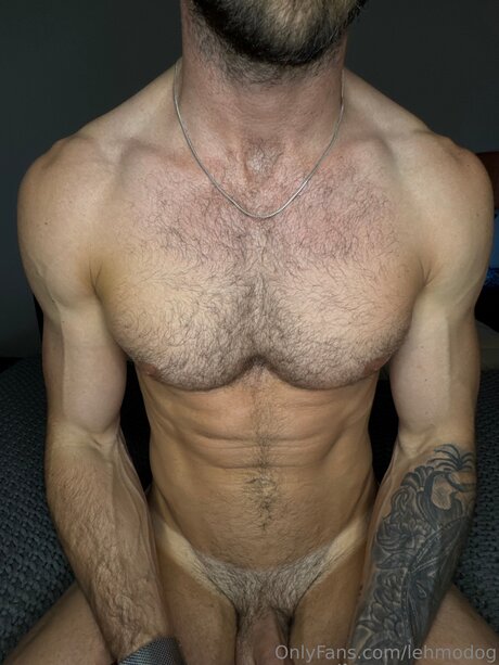 Lehmodog model naked galleries