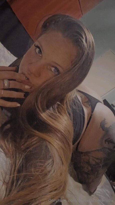 Danielacontenido naked model galleries