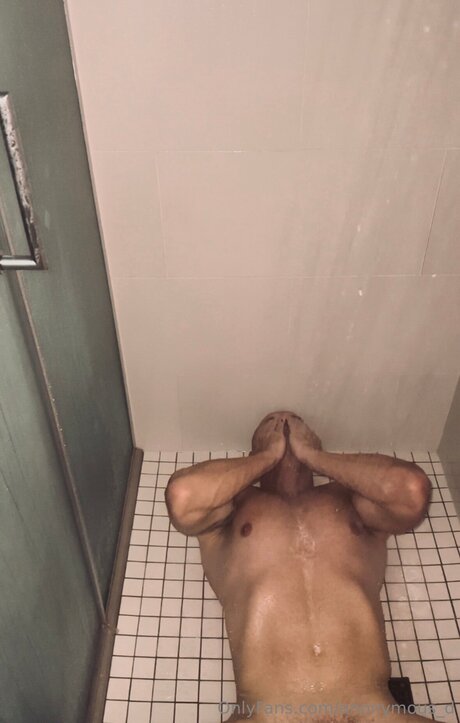 Anonymous D sexy star photo