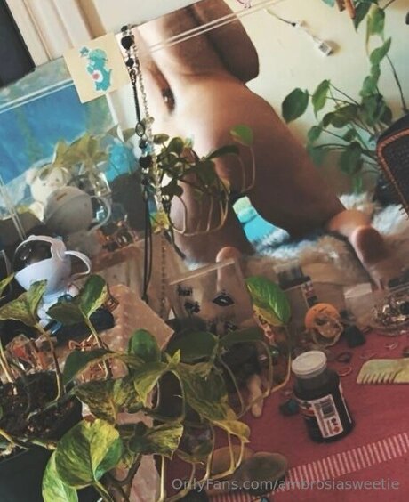 thick solo onlyfans sex photos