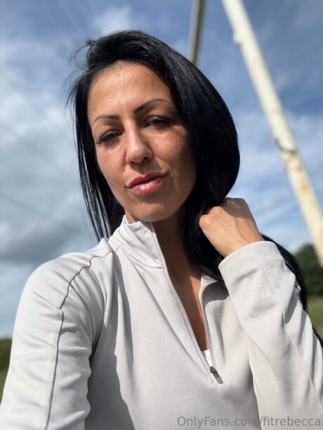 Fitrebecca adult star photo