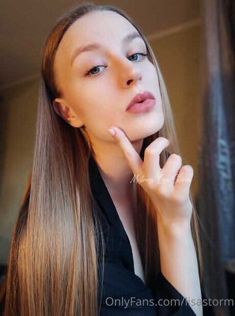 Lisastorm nudes pornstar pictures