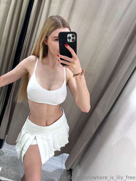 Where Is Lily Free hd model pic