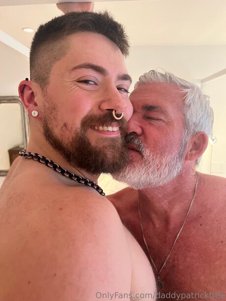 Daddypatrickfree model top image