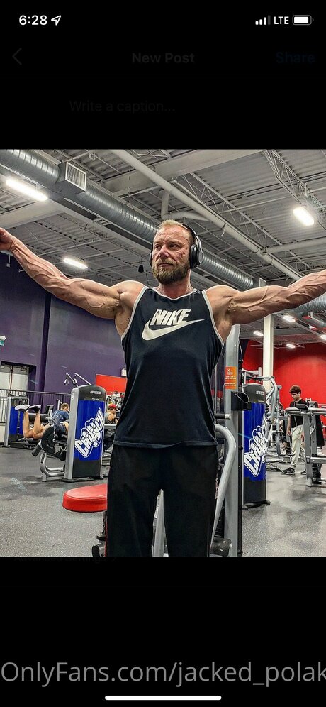 Jacked Polak xxx model pic