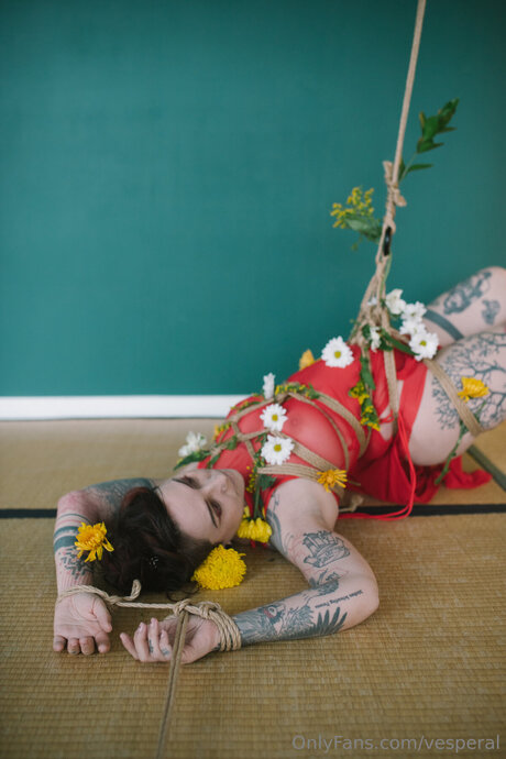Vesperal exclusive actress image