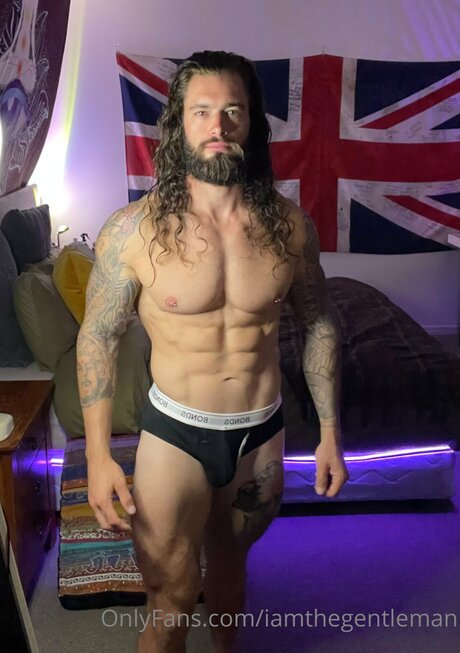 Iamthegentleman model nude pics