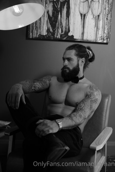 Iamthegentleman naked model pictures