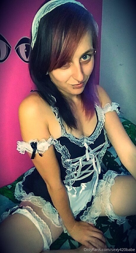 Sexy420babe sexy model picture