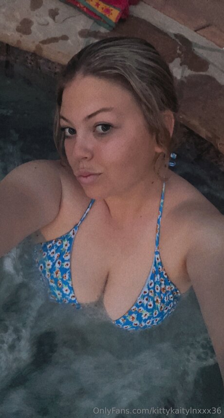 Kaitlyn9286 top model pic
