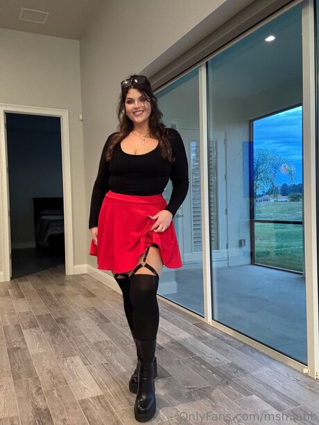 red hair onlyfans nice pic