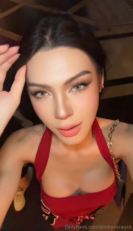 Pinkysorayut model xxx gallery
