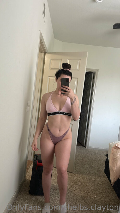 Shelbs Clayton star adult photo