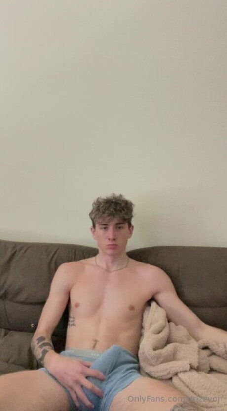 Drizzyoj model erotic pics