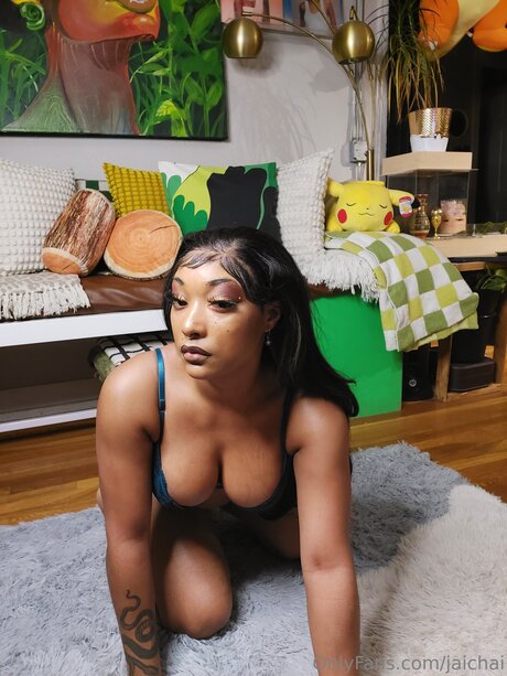 Jaichai pornographic star archive