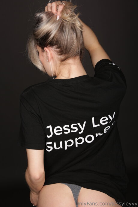 Jessyleyyy model pretty pics